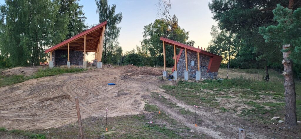 Miejsce Obsługi Rowerzystów w Pozezdrzu w trakcie budowy